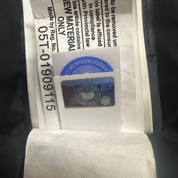Canada Goose Black Arctic Program Jacket - Picture 6 of 16
